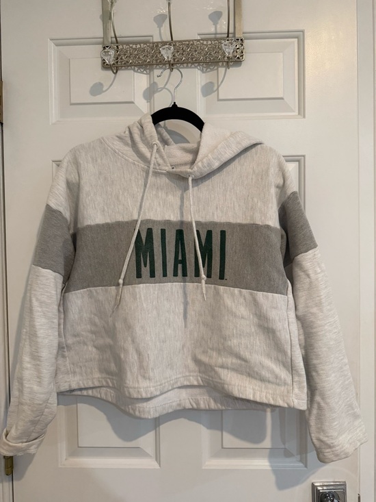 Sweaters - MIAMI Cropped Hooded Sweatshirt - Light Gray & Dark Gray